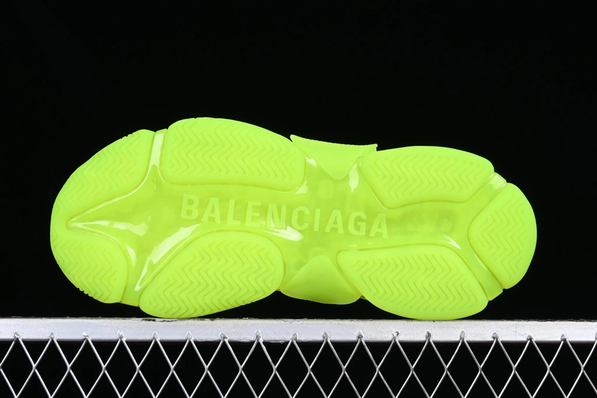 BA 'Triple S Clearsole Fluo Yellow'