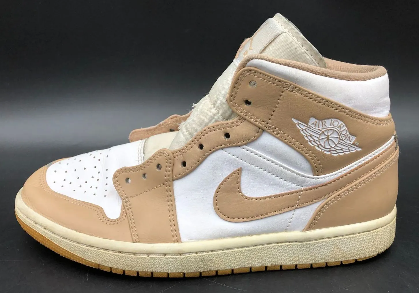 Nike Air Jordan 1 Mid Men's 'Tan Gum' & White Athletic Sneakers - Sz 7.5 ( COA)