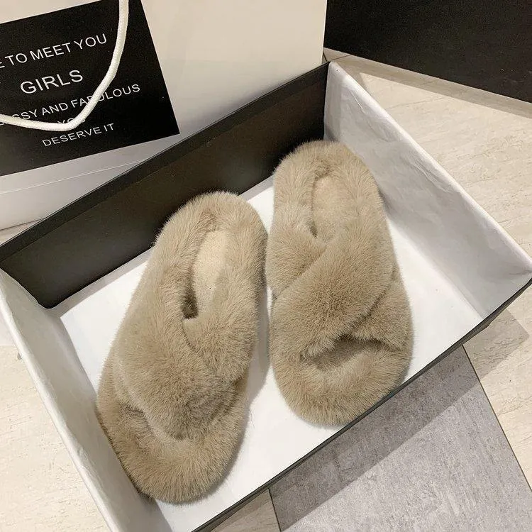 Women's Home Winter Furry Slippers